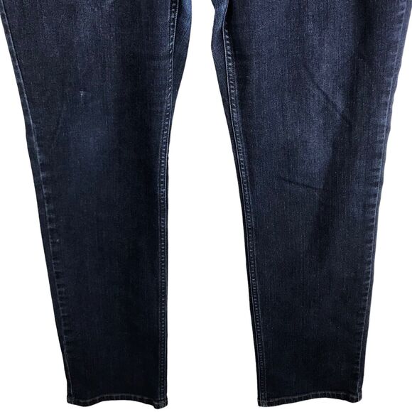 Duluth Trading Womens Jeans Size 14 Dark Wash Stretch Comfort Mid Rise Straight - Picture 3 of 11